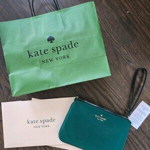 New Kate Spade chelsea nylon wristlet/pouch